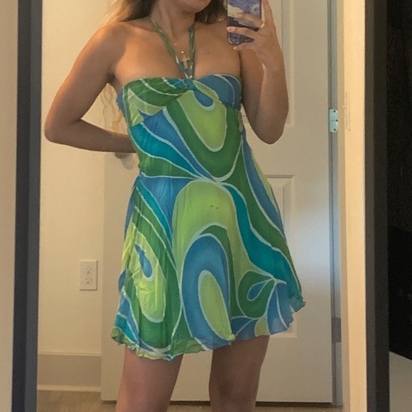 SOLD !!!! Unique BCBG 2000s Dress - Picture 3 of 4